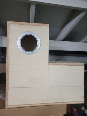 Boot Nest Box (24''x24'' 12'' toe) Eclectus, Big Parrots, etc...