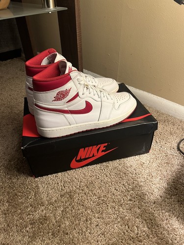 りんご　1010 Size 10 - Jordan 1 Retro High OG Metallic Red 2017 No Box