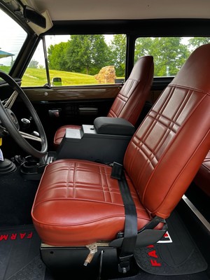 image 4 of interior
