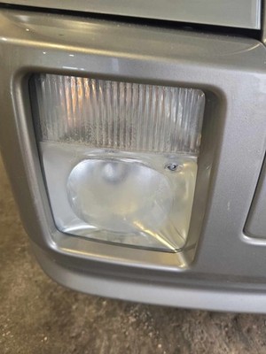 Used Right Fog Lamp fits: CADILLAC SRX Right 04 05 06 07 08 09