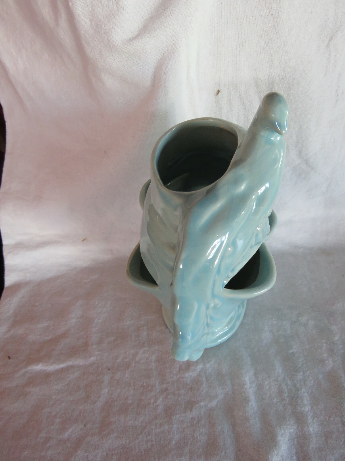 Vintage McCoy Bird Of Paradise Planter/Vase Strawberry planter, blue