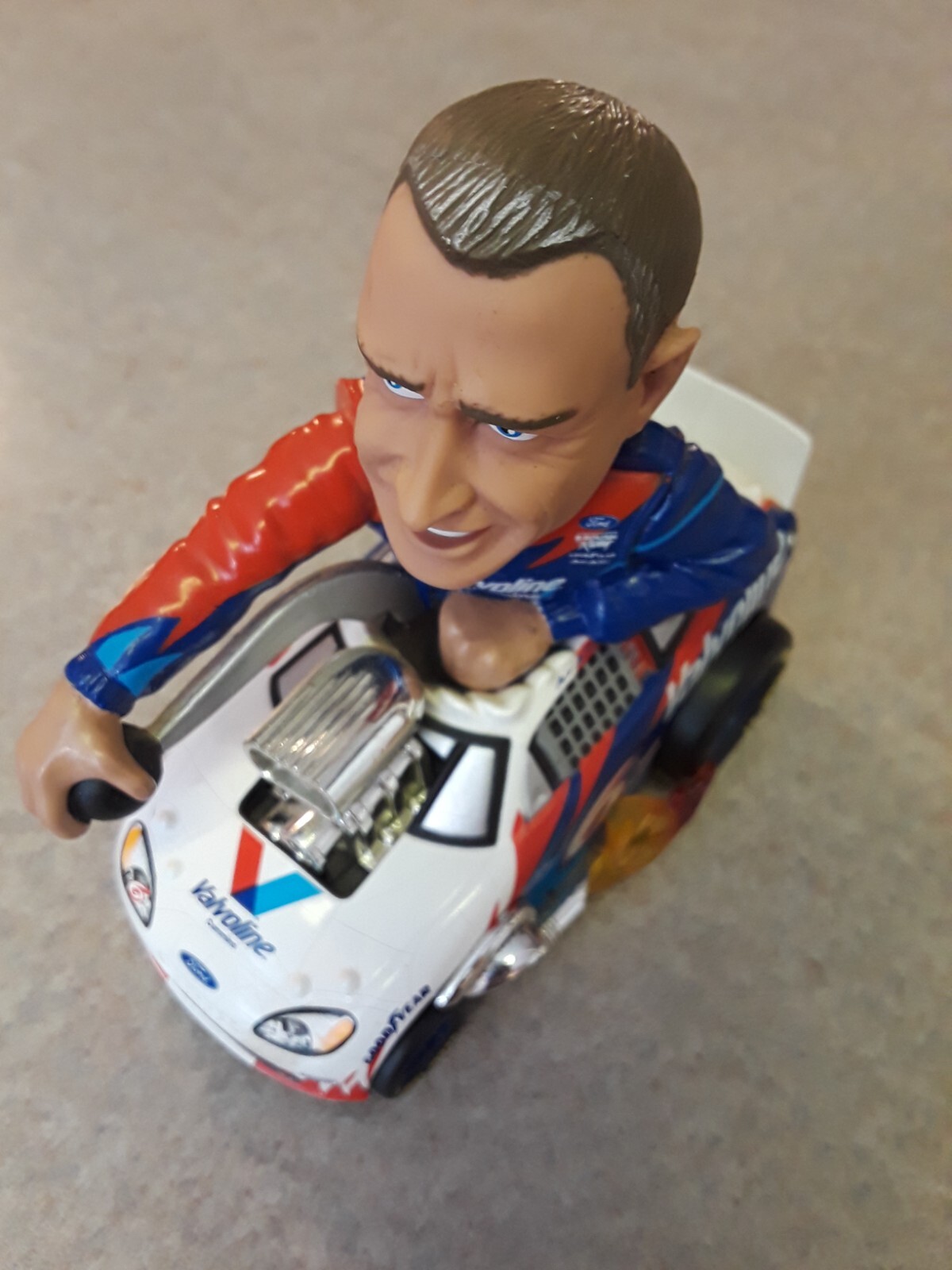 アメ車　1998 MATTEL HOT WHEELS RADICAL RIDES HOT WHEELS MICHAEL JORDAN RADICAL RIDES M.J 1:43 1998 LOOK