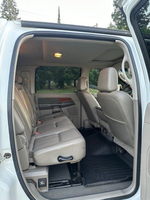 image 4 of interior