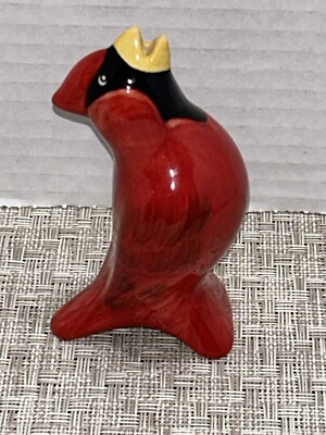 Pfaltzgraff Winterberry Cardinal Pie Bird Vent 4.25'' H x 2'' W x 2.25'' D Vintage