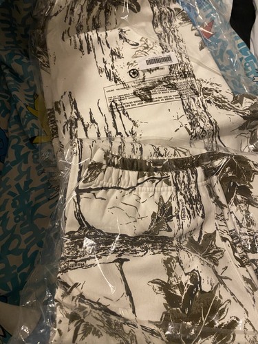 Pre-owned Supreme Small Box Sweatpant Ss24 Snow Camo Size Large Aop Realtree In White