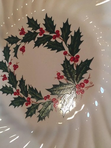 Christmas China Set Of Four Snack Plates Green Holly Wreath with Red Berries.