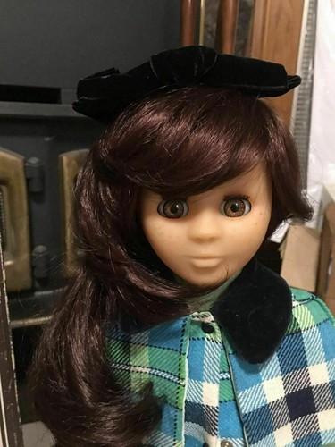 VINTAGE COROLLE CR CLUB DOLL CATOCAN & BOX CAMPAGNIE DU JOUET FRANCE VINYL TEEN