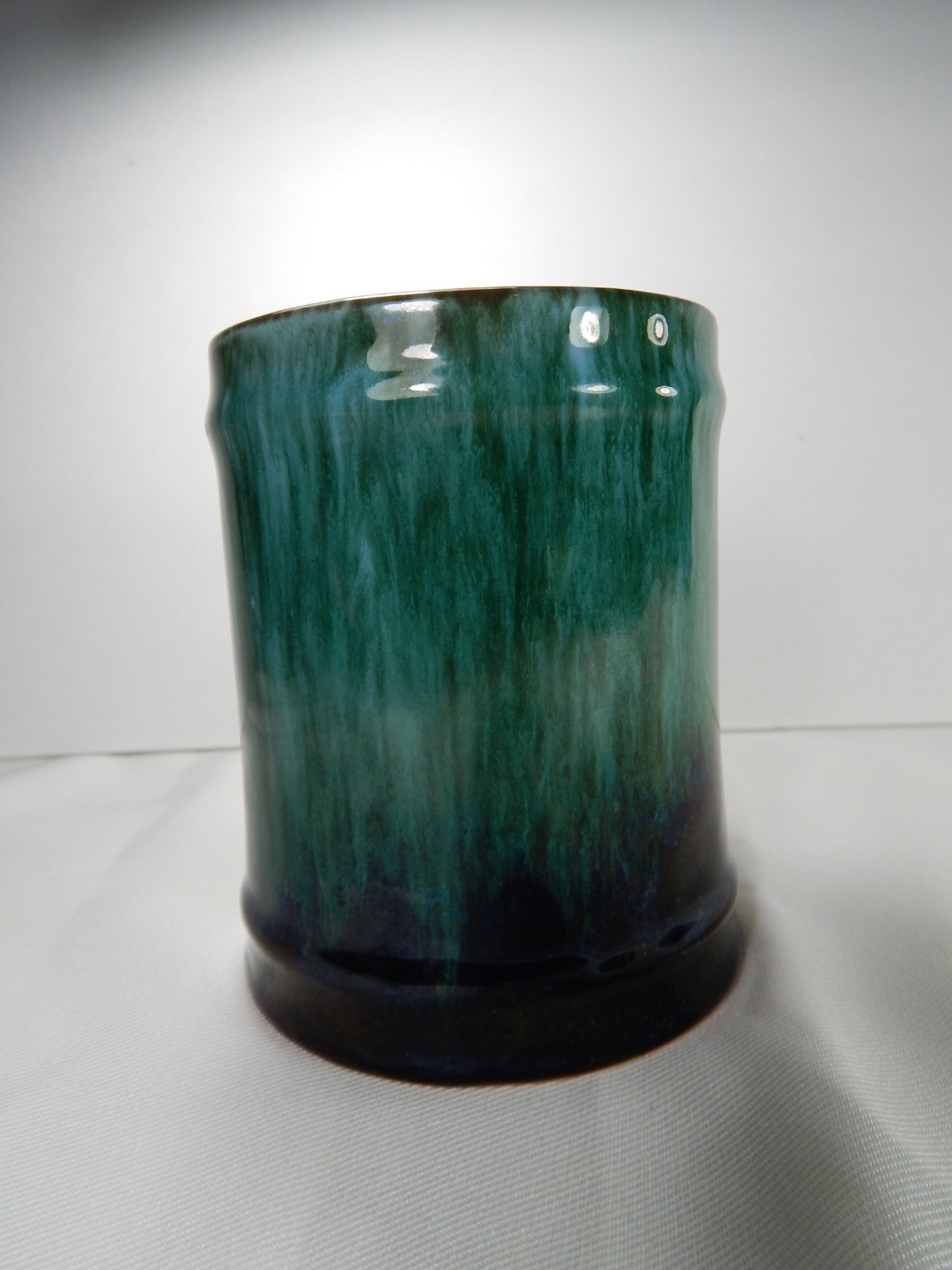 Large Blue Mountain Pottery Vintage Mug Tankard. 18oz