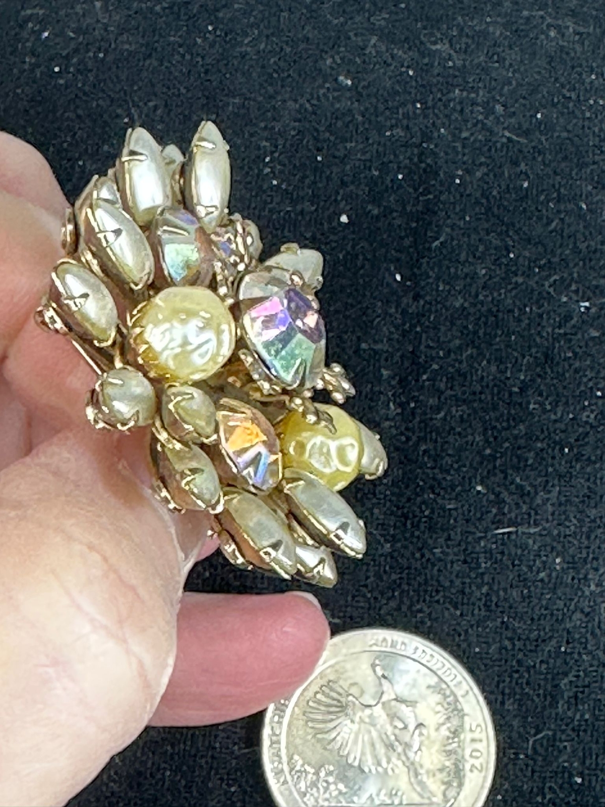 Flower Pearly Navette & Rhinestone JULIANA Vintage Gold Brooch Pin