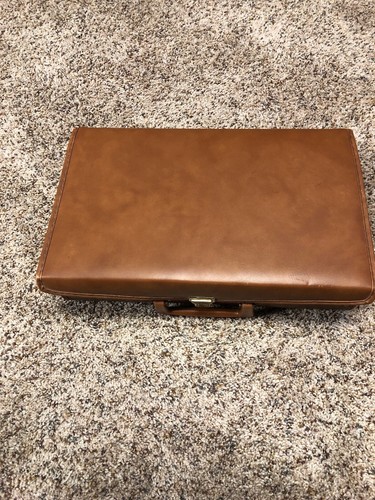 Vintage Cassette Holder Briefcase Suitcase Carrying Case Holds up to 36 Tapes