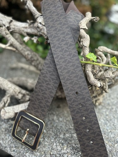 MICHAEL  KORS  LADIES   ＭＫ　ベルト  XL ピンク Oversized Sydney Pavé Rose Gold-Tone and Logo Watch