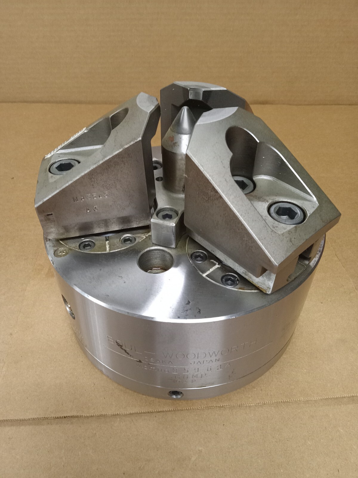 Soul-Woodworth UBL-8 8” Chuck, with Carbide Tipped Center