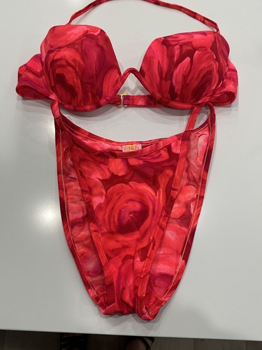 Venus Vintage Rare Vibrant U/W Booster Bikini Top C & Moderate Bottoms M