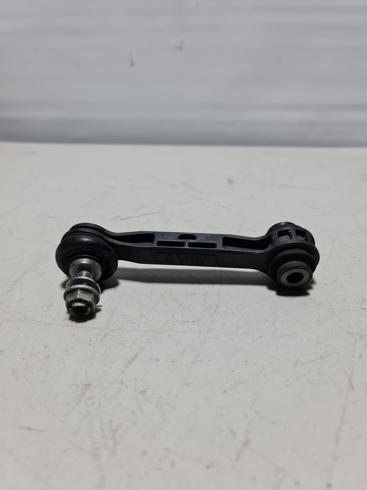 0 Bmw 2015-2020 33-50-2-284-618 33502284618 Stabilizer Link 2284618 01 image 2