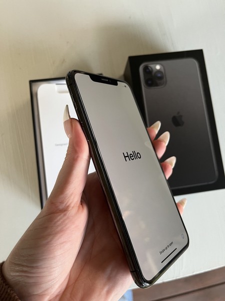 高品質の人気 Iphone Iphone Xs Max 256gb スペースグレイ Www Svom Eu