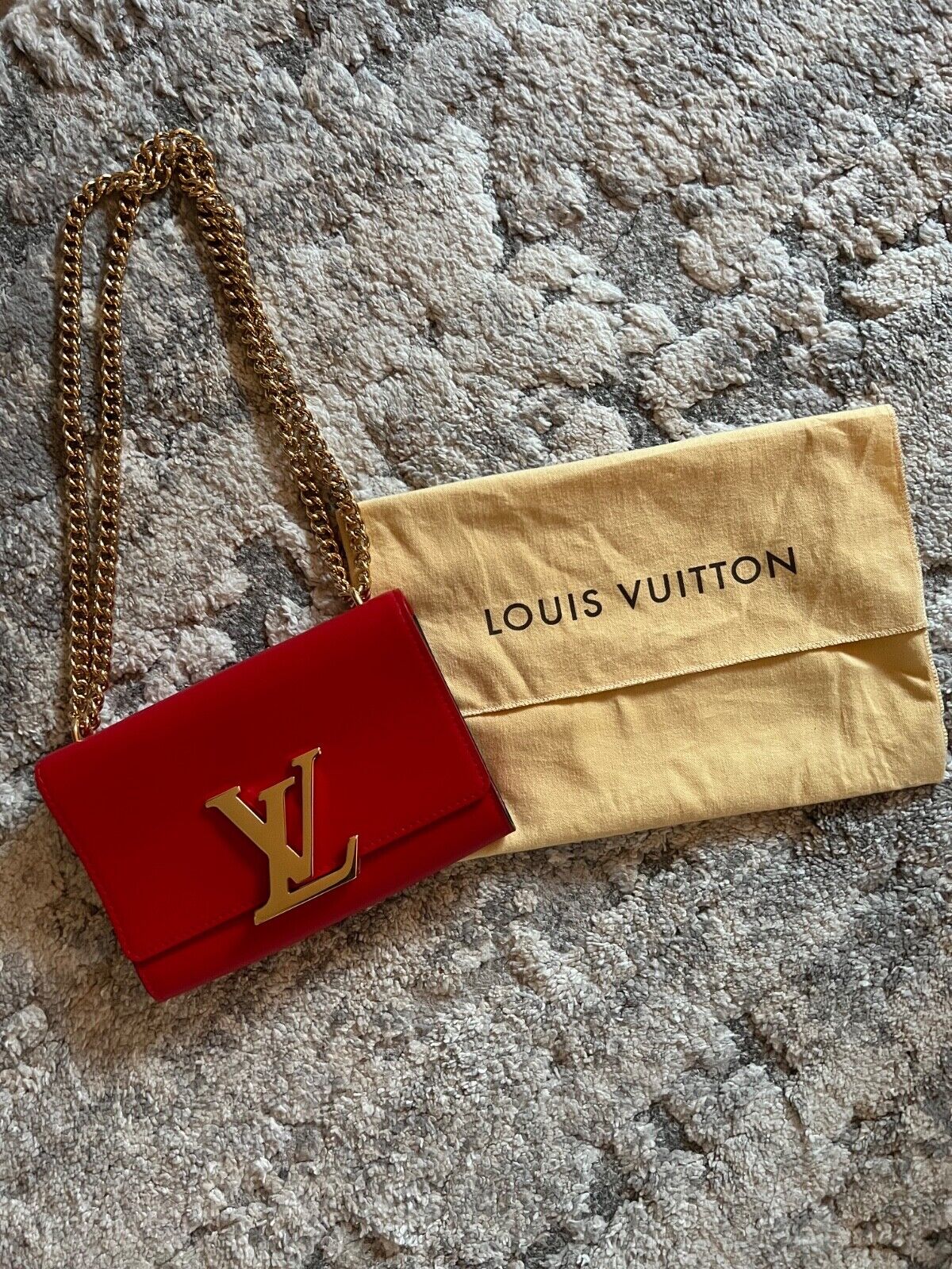 Authentic Louis Vuitton Chain Louise MM bag in Red | eBay Authentic Louis Vuitton Chain Louise MM bag in Red | eBay
