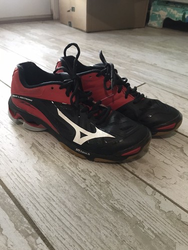 mizuno wave lightning z2 neon