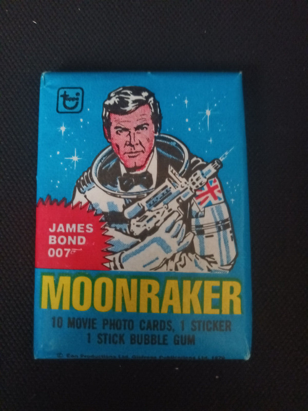 Moonraker 1979 Topps James Bond 007 Movie Photo Pack Booster Sealed [Cletius]