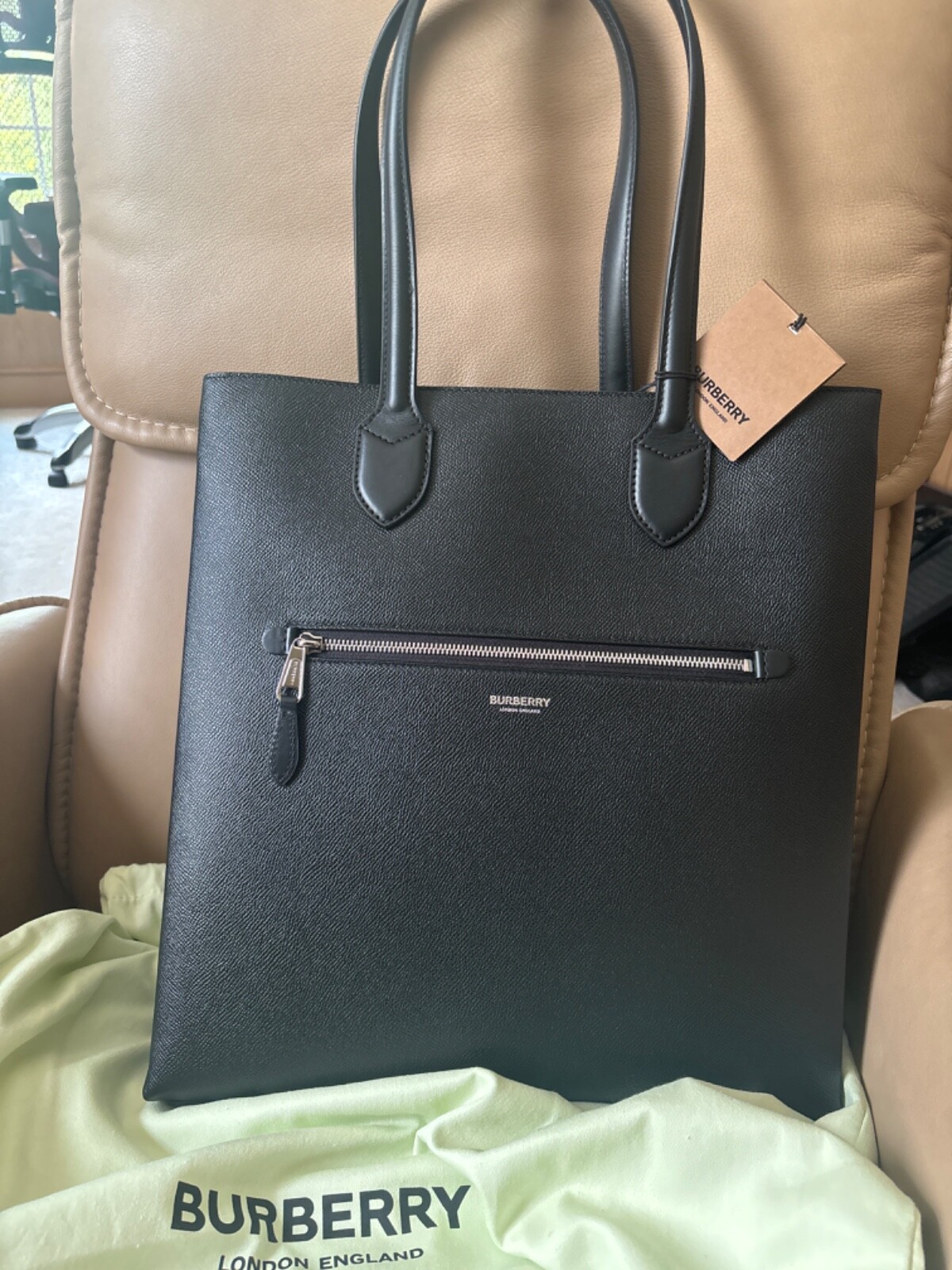 NWT Burberry Kane Tote Work Bag Briefcase Leather Logo $1350