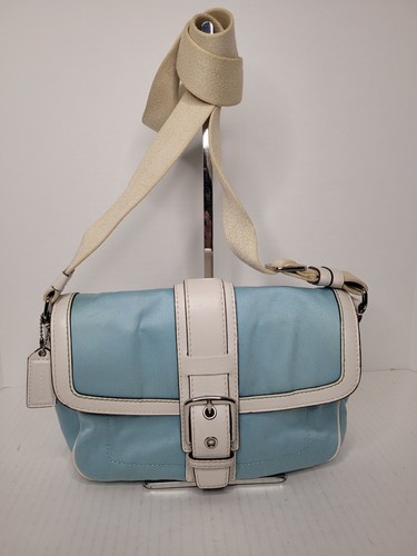 バッグ COACH Soho leather shoulder Bag Blue Coach Soho Shoulder Bag 25, LH/Light Blue: Handbags: Amazon.com