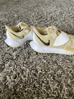 New Nike Kyrie 3 Low TB Promo Size 8 