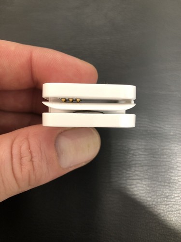 SQUARE ~ Credit Card Reader for Magnetic Strip & Chip Credit Cards ~ used