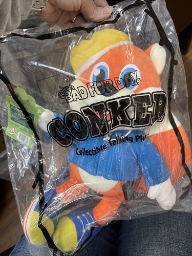 Conker's Bad Fur Day Talking Squirrel Plush + Removable Crown 👑 NEW