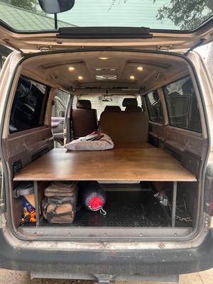 image 23 of interior