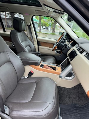 image 3 of interior