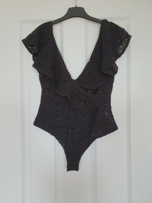 Pretty Little Thing Medium Size 12 Black Lace Plunge Short Sleeve Bodysuit