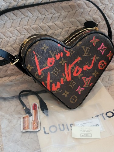 Louis Vuitton Fall In Love SAC CŒUR Heart Shape Bag! Limited