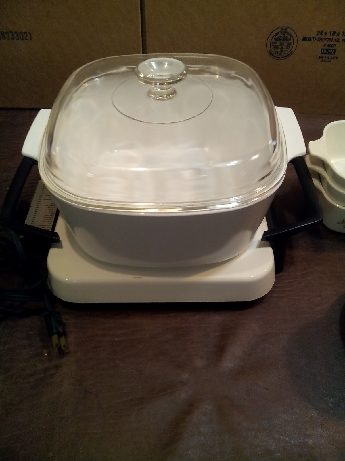 VINTAGE CORNING WARE ELECTROMATIC SKILLET MODEL# P-12-ES-N