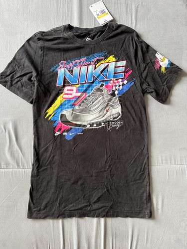 新品タグ付きNIKEシャツ　バイザー　セット AURORA_HJ3613-100_PHSBM001-