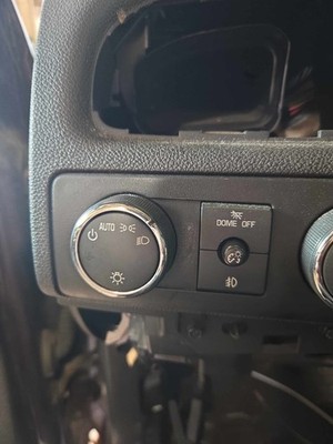 Used Headlight Switch fits: CHEVY SILVERADO 2500 07 08 09 10 11 12 13 14