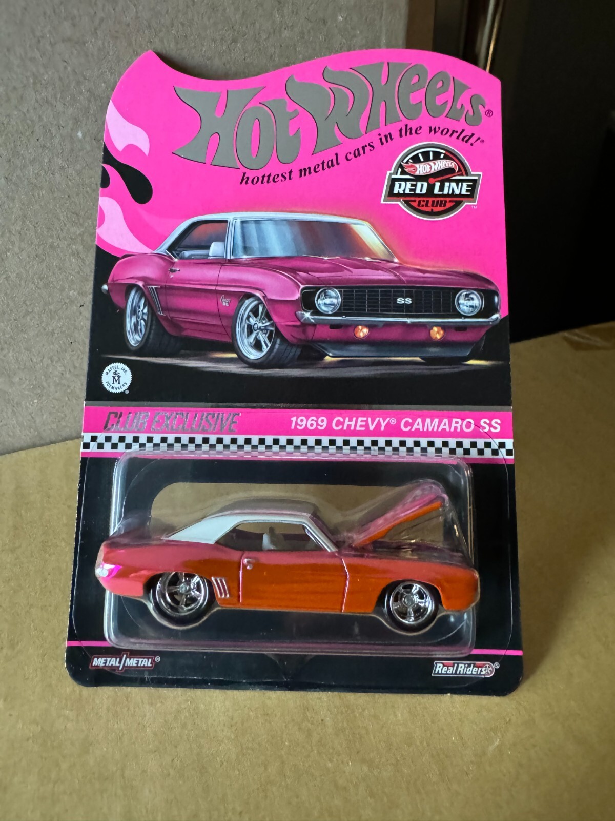 Hot Wheels Red Line Club Exclusive 1969 Chevy Camaro SS Real