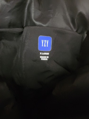 GAP YEEZY X GAP YZY KANYE WEST BLACK ROUND JACKET 2021 SZ XL (NEW IN HAND)