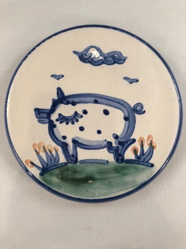 MA Hadley Pottery Pig Bowl/plate
