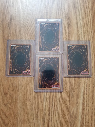 Yugioh Card Lot - Blue Eyes White Dragon & Blue Eyes Shining Dragon ×3