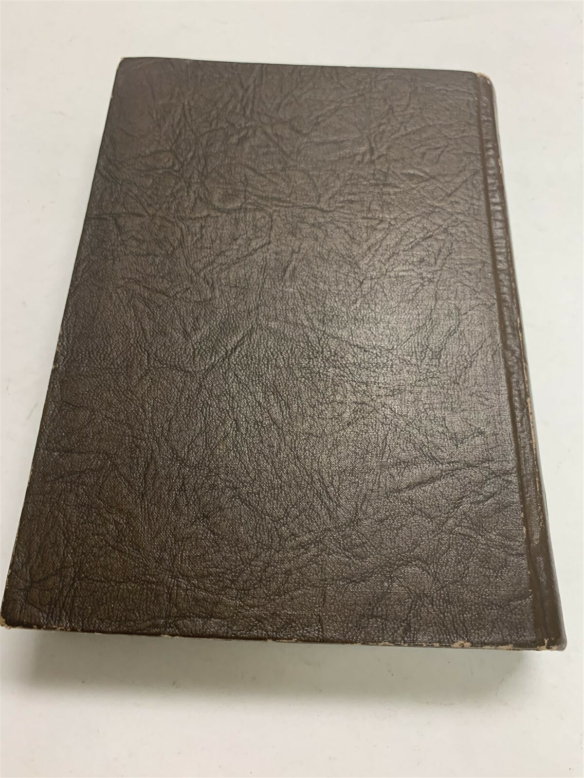 Vintage VOICES OF THE VALLEY Fake False BOOK Empty Secret Compartment Hollow 9A2