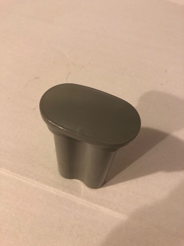 L'EQUIP JUICER PULP EJECTOR Model 221 FOOD PUSHER Replacement Part