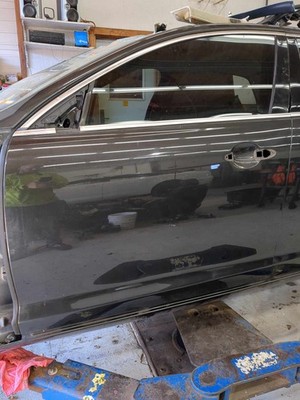 10 11 12 13 Jaguar JAGUAR XJ Left Front Door Metallic Grey