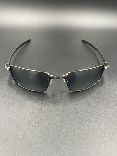 Oakley Square Wire 3.0 Polished w/ Black Iridium Polarized Oakley Square Wire 3.0 Polished w/ Black Iridium Polarized