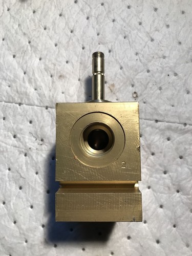 Eaton Vickers SV1-16-c-6G-24dg SOLENOID VALVE