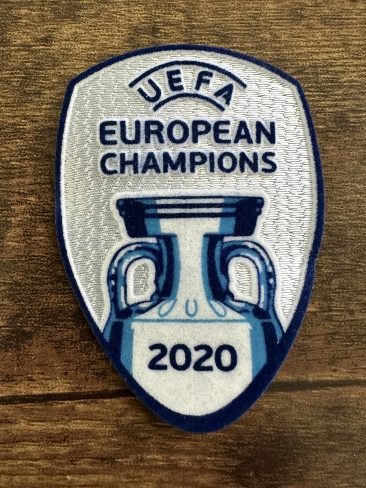 UEFA EURO2020  ステッカー Original Player Issue UEFA Euro 2020 2021 Patch Badge +