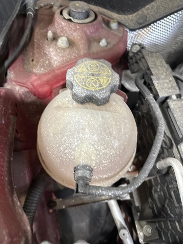Used Engine Coolant Reservoir fits: 2021 Chevrolet Trailblazer  Grade A