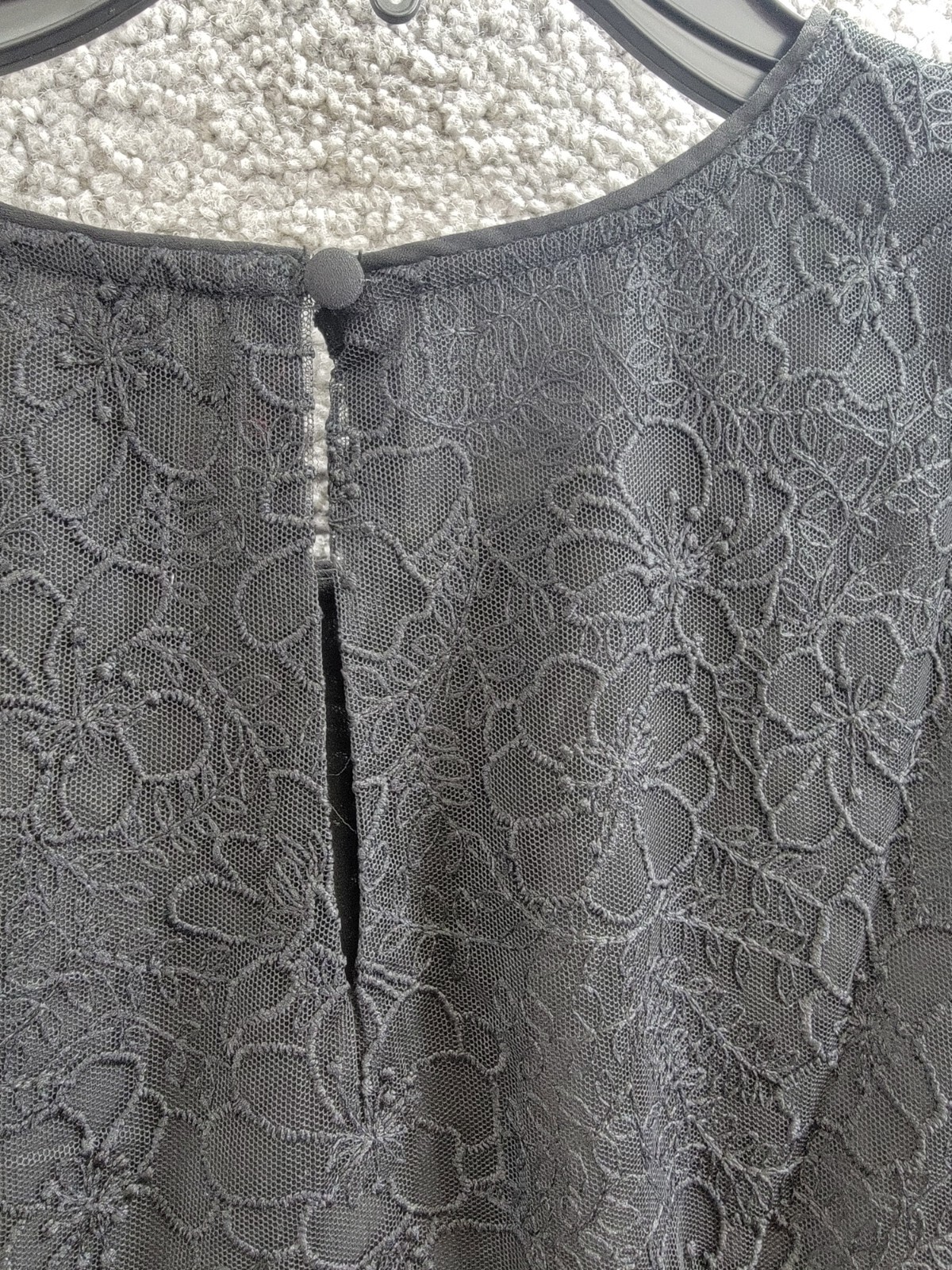 CeCe Lace Short-Sleeve A-Line Dress Women's S Rich Black Crew Neck Button Back - Picture 13 of 17