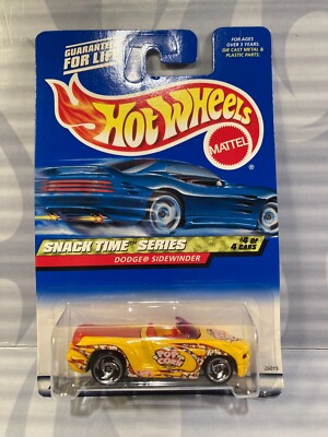 2000 HOT WHEELS  ''SNACK TIME'' #016 = DODGE SIDEWINDER = BRIGHT YELLOW  ,0910