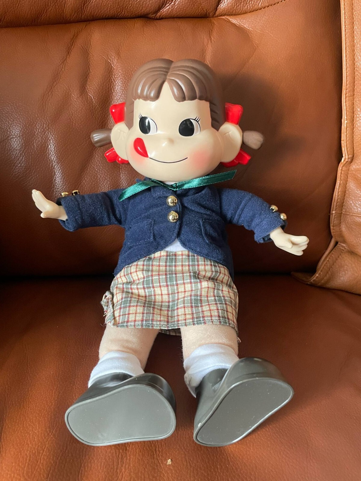 PEKO CHAN vintage retro nostalgia FUJIYA sitting doll with
