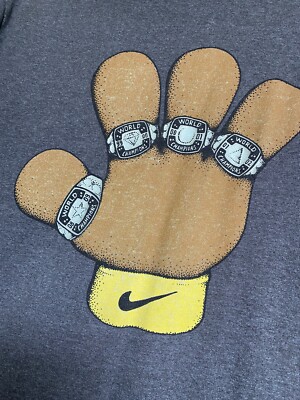 Nike Kobe  4 RINGS PUPPET HAND  Shirt Size Large Lakers