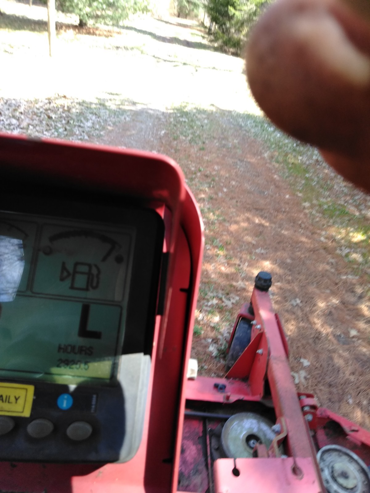 TORO 5900 mower,2010 model with 2925 hours!! good condition